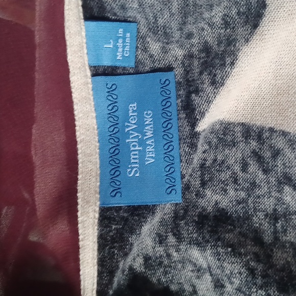 Vera Wang longsleve sweater Size L - Picture 10 of 11